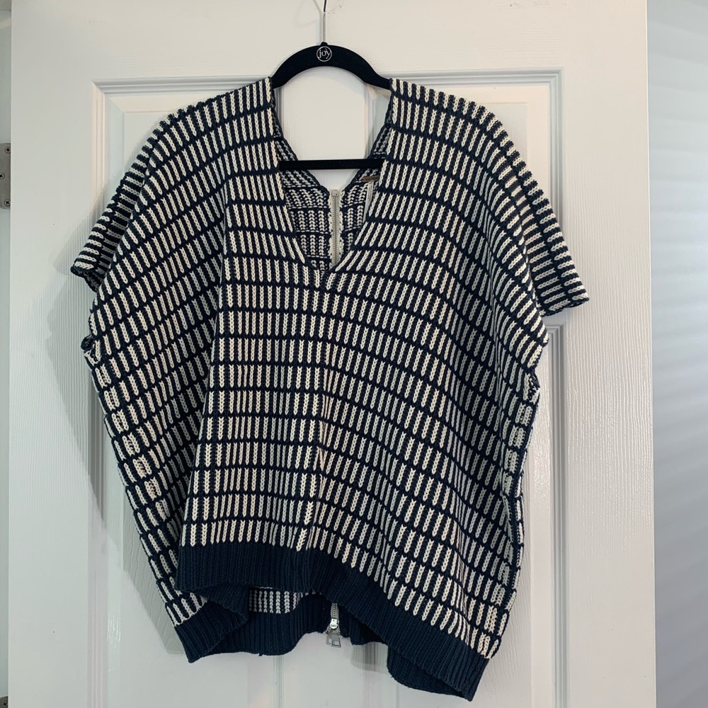 Free People BOHO Blue&white striped sweater zipper